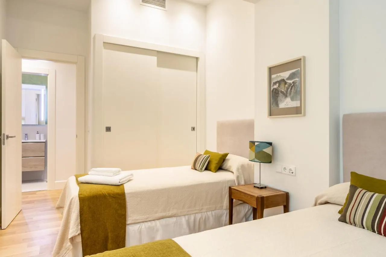 Magno Apartments Casa Del Correo Mayor I Seville Spain